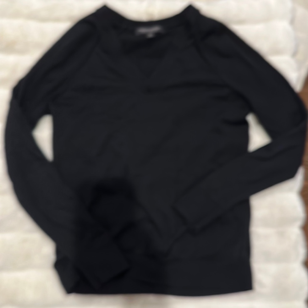 Black vneck sweater merino wool banana republic